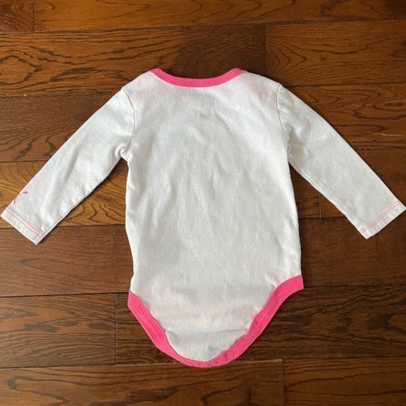 Baby Puma Onesie 0-3 Months - Picture 3 of 3